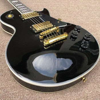 2020High kokybės elektrinė gitara,Kietas Raudonmedžio kūną Su Juodos spalvos dažais Viršuje,Aukso Aparatūros Juoda elektrinė gitara,nemokamas pristatymas!