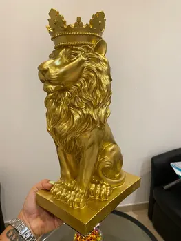 Aukso Karūna Liūto Statula Rankdarbių Dekoravimui Dervos gyvūnų Statula dekoro Namų Skulptūra Escultura Namų Dekoro Priedai
