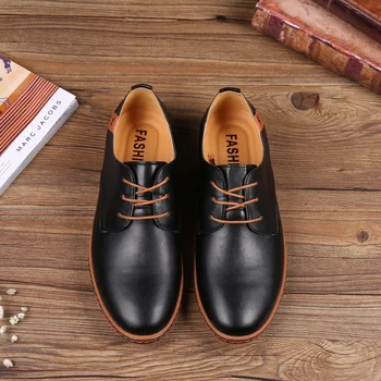 Italų mados oksfordo bateliai vyrams prabangos prekės ženklo vyrai lakinės odos batus vyrai, suapvalinti tne suknelė, batai 2021 klasikinis atsitiktinis žmogus