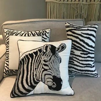 Juoda balta zebra patternpillowcase siuvinėta pagalvėlė padengti šeniliniai sofa dekoratyvinę pagalvę padengti juosmens mesti pagalvės užvalkalą