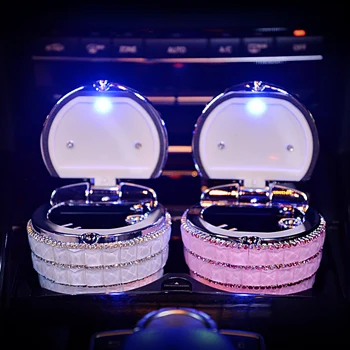 Kristalinis Deimantas Automobilio Peleninę su LED Blu-Ray Aukštos Temperatūros Varža Auto Cigarečių Peleninę Nešiojamų Dovana Moterims, Merginos