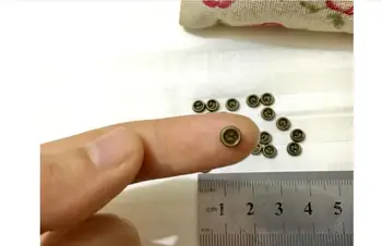 Nemokamas Pristatymas Mini mygtukai 50pcs 5mm apvalios duonos mygtukai mažai lėlės mygtukai, skirti 